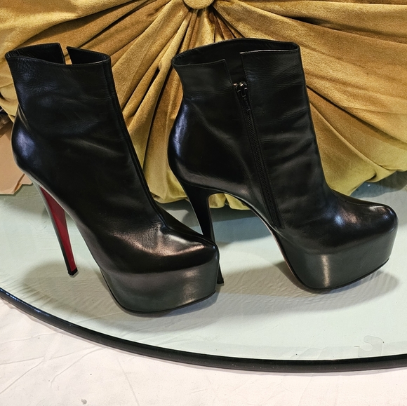 Christian Louboutin Booties - Picture 17 of 17